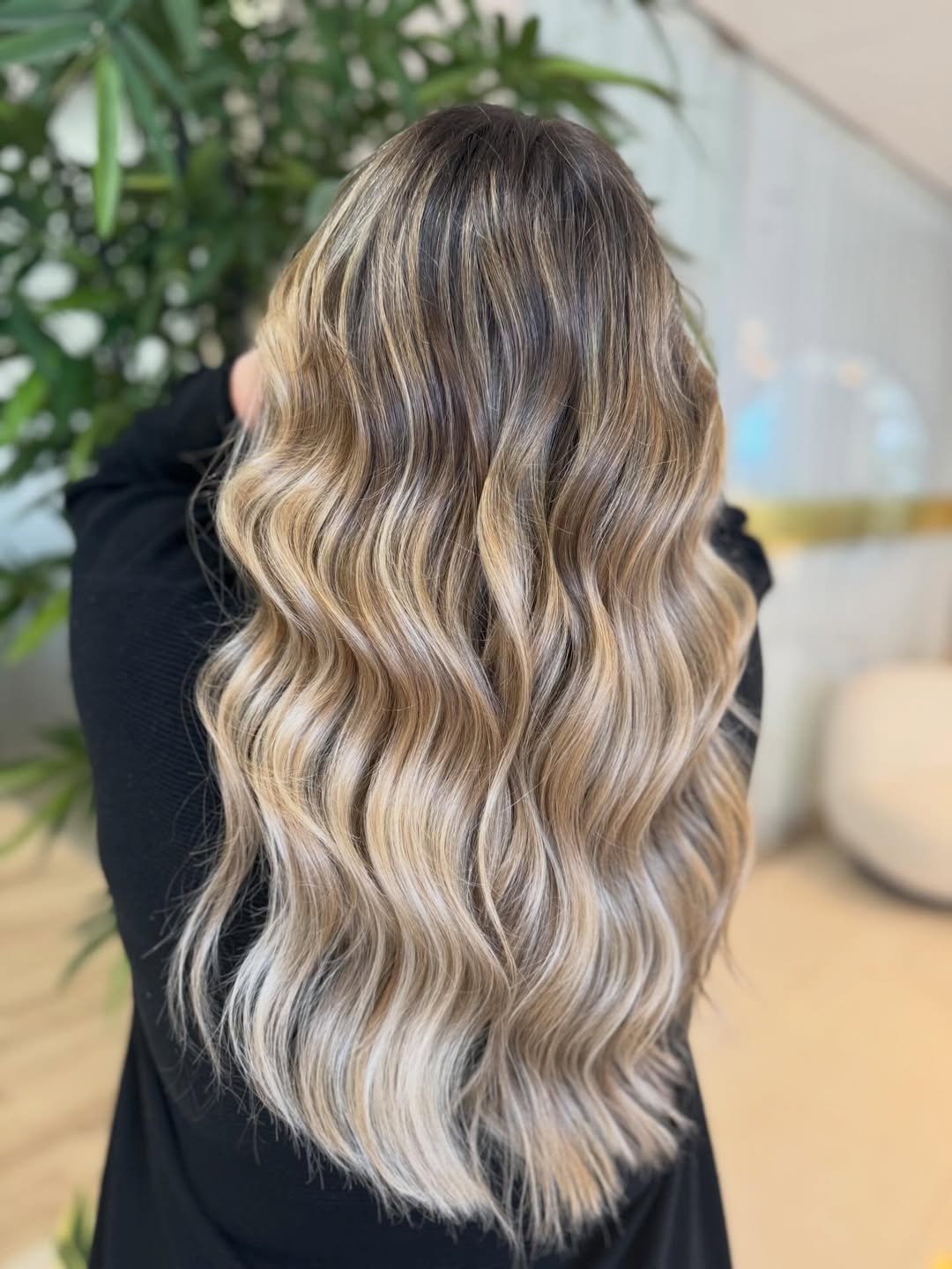 Blonde balayage with a natural effect